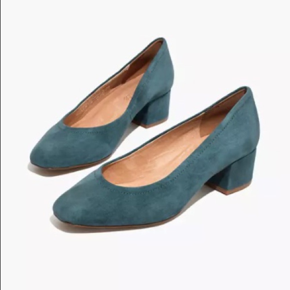 Madewell Raquel Pump in Suede